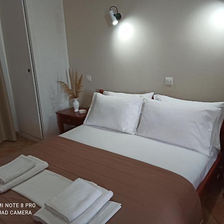 Ostria Eressos Rooms Skala Eresou Exterior foto